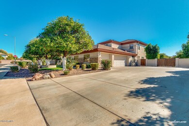 3 Car Garage