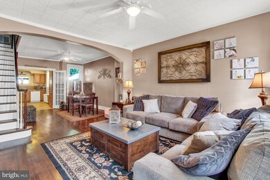 28 N 6th St, Columbia, PA 17512 - photo 3