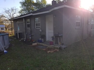 211 S Westberry St, Sylvester, GA 31791 - photo 5