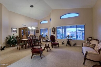5 Living Room