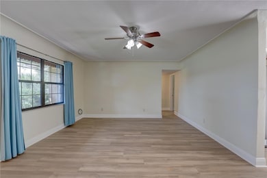 Living room toward bedrooms