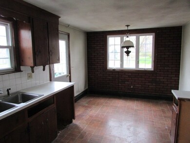 19 Highland St, Milford, MA 01757 - photo 6