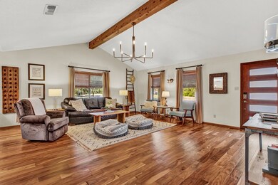 405 Sunset St, Fredericksburg, TX 78624 - photo 7