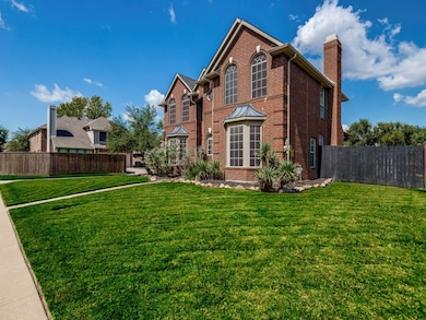 10616 Tallahassee Dr, Frisco, TX 75035 - photo 2