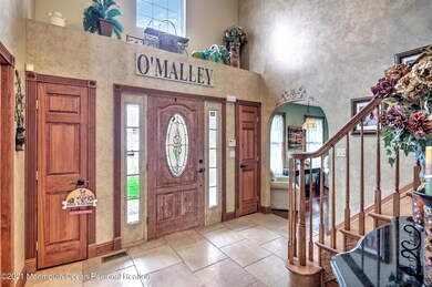 05-FOYER