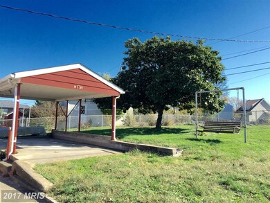 1121 Monroe Cir, Brooklyn, MD 21225 - photo 5