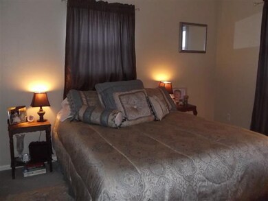 807 20th St, Auburn, IN 46706 - photo 3