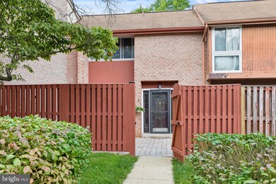 10494 Faulkner Ridge Cir, Columbia, MD 21044 - photo 3