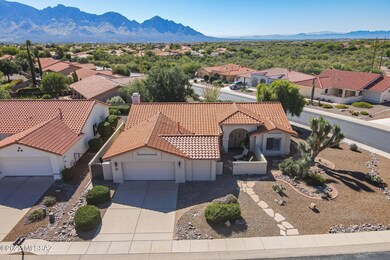 822 E Royal Ridge Dr, Oro Valley, AZ 85755 - photo 2