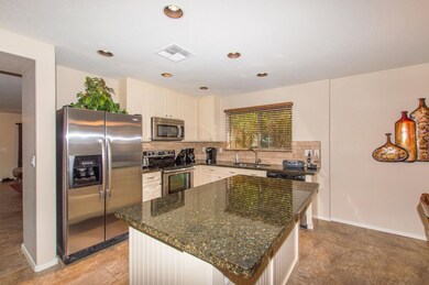 07 Kitchen