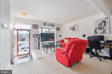 14122 Oakpointe Dr, Laurel, MD 20707 - photo 2