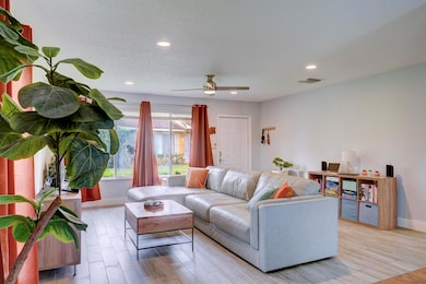 4851 Orleans Ct unit D, West Palm Beach, FL 33415 - photo 4