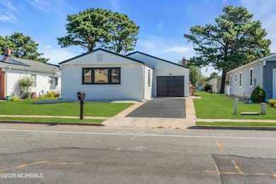 143 Davenport Rd, Toms River, NJ 08757 - photo 6