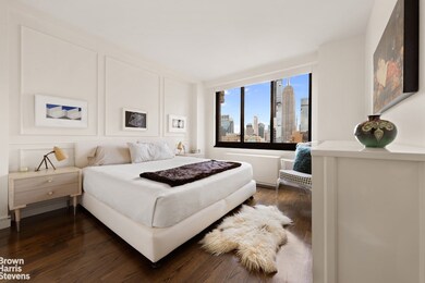 Madison Green unit PHN, New York, NY 10010 - photo 6