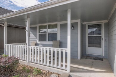 512 S Poseidon Way, Raymore, MO 64083 - photo 2