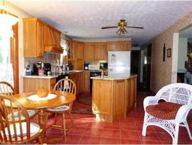 7 Duff Dr, Enfield, CT 06082 - photo 5