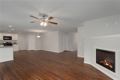 478 Hunter Allen Dr, Bethel Heights, AR 72764 - photo 4