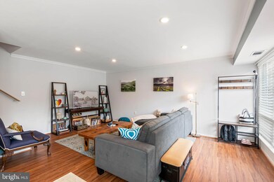 1957 Kennedy Dr unit 1957, McLean, VA 22102 - photo 4