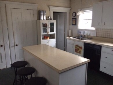 20 Jackson St, Concord, NH 03301 - photo 3