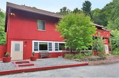 295 Crawford St, Northborough, MA 01532 - photo 2