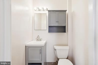 5909 Quantrell Ave unit 203, Alexandria, VA 22312 - photo 5