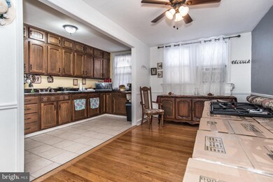 4221 Chippendale St, Philadelphia, PA 19136 - photo 6