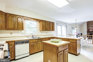 11408 Adagio Terrace, Silver Spring, MD 20901 - photo 6