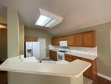 2816 Hollow Ridge Dr, Denton, TX 76210 - photo 6