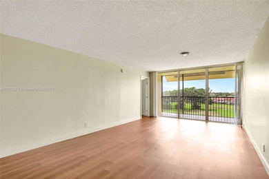 3671 Environ Blvd unit 666, Lauderhill, FL 33319 - photo 5