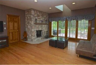 75 Purchase St, Carver, MA 02330 - photo 7