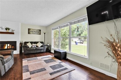 10612 W 48th Terrace, Shawnee, KS 66203 - photo 5