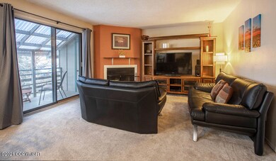 3011Lois#115_072-HDR
