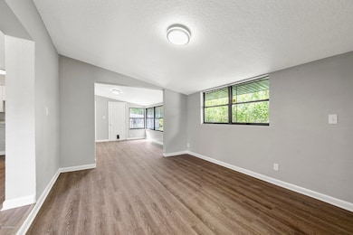 6404 Solandra Dr, Jacksonville, FL 32210 - photo 5