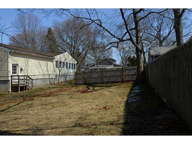 145 Oak Crest Dr unit 147, Riverside, RI 02915 - photo 4