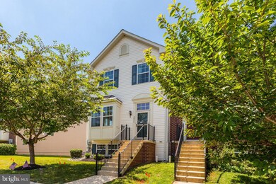 2054 Spring Run Cir, Frederick, MD 21702 - photo 2