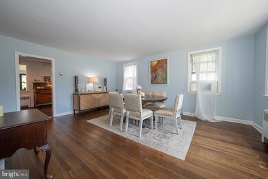 135 Sherman Rd, Springfield, PA 19064 - photo 2