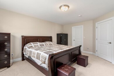 637 Gifford St unit 17A, Falmouth, MA 02540 - photo 5