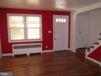 3916 Colchester Rd, Baltimore, MD 21229 - photo 5