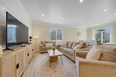 L:iving Room