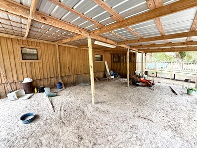 2321 Old Mill Rd, Caryville, FL 32425 - photo 4