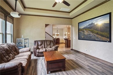 Spacious living room