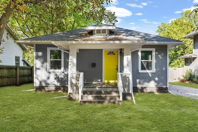 1704 W Church St, Champaign, IL 61821 - photo 3