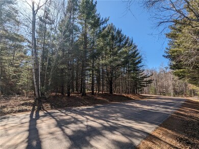 Quiet circle drive on what is known as Hard Rock Circle.