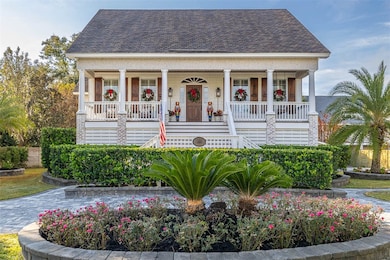 242 Mcintosh Ave, Saint Simons Island, GA 31522 - photo 2