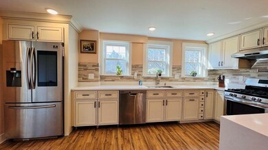 36 Evergreen Ave, Auburndale, MA 02466 - photo 2