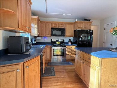 25 Franklin Ave, Oswego, NY 13126 - photo 6