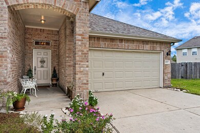 6907 Kamiah Ct, Houston, TX 77040 - photo 2