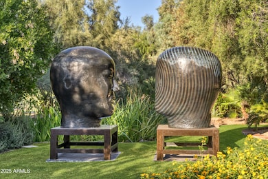 5747 E Mockingbird Ln, Paradise Valley, AZ 85253 - photo 4