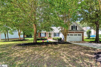 201 Edmondston Ct, Mauldin, SC 29662 - photo 2