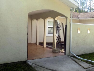 Exterior Entry way